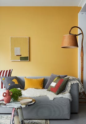 Yellow-Pink Woonkamer